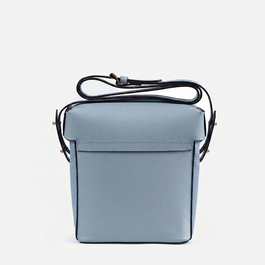 Bolsa Mini de Couro Cosmopolitan Azul Celeste