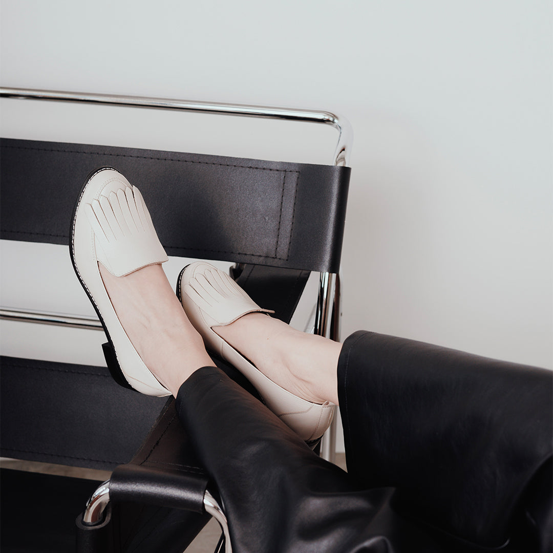 Loafer Girlboss Off White