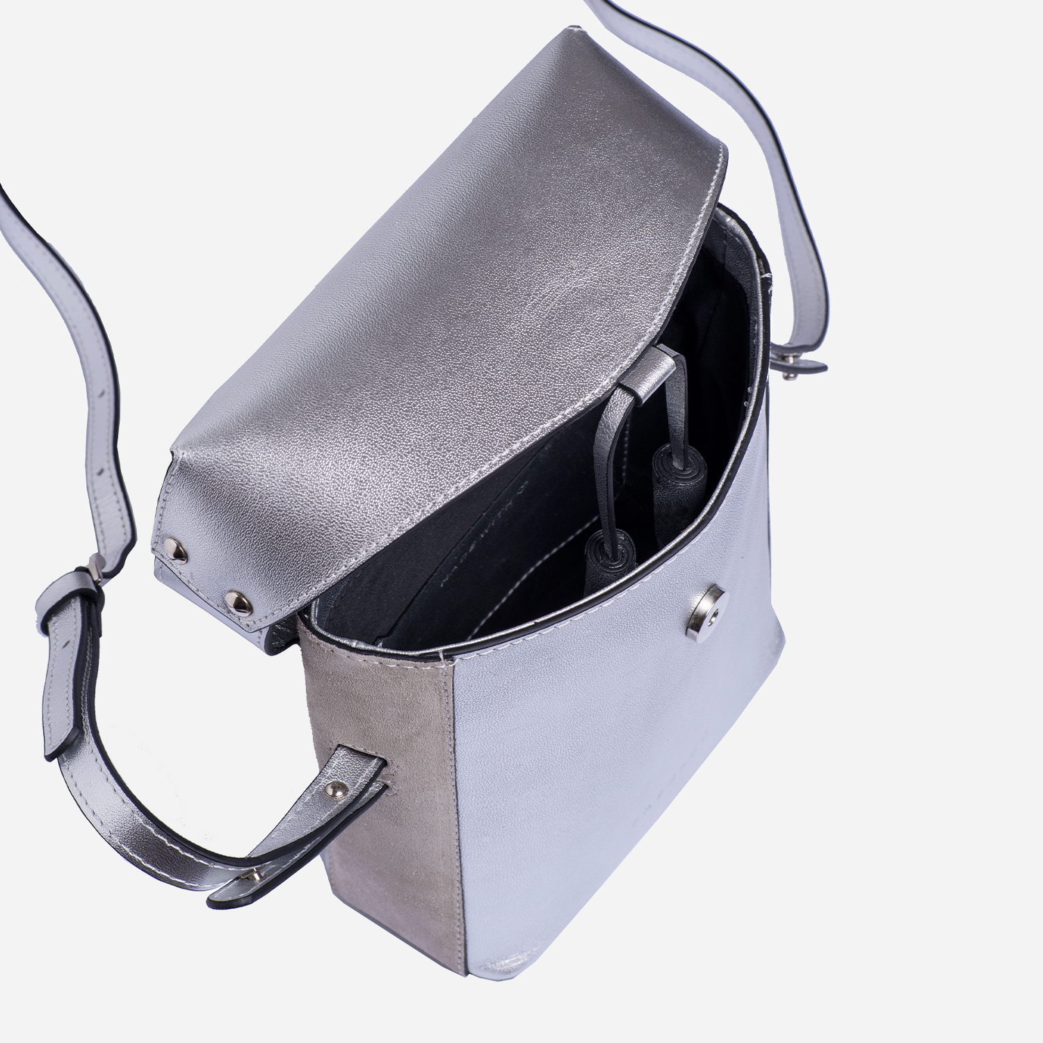 Bolsa Mini de Couro Cosmopolitan Silver