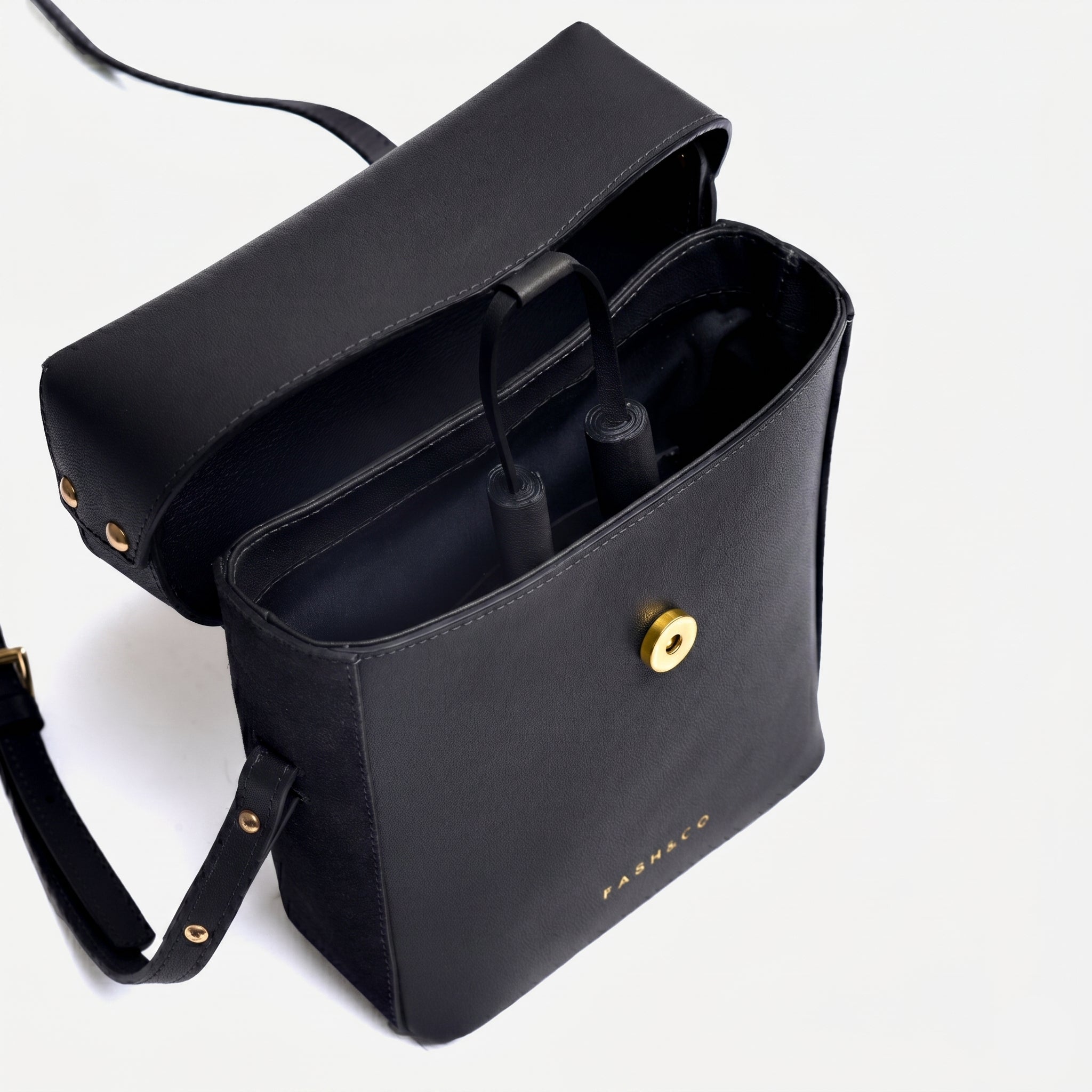 Bolsa Mini de Couro Cosmopolitan Black