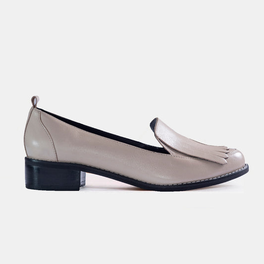 Loafer Girlboss Off White