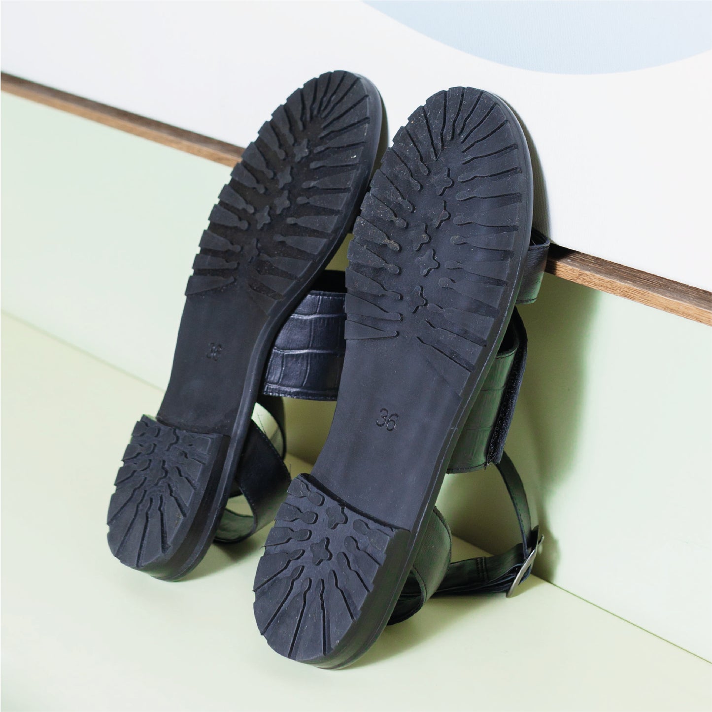 Sandália Los Angeles Croco Black