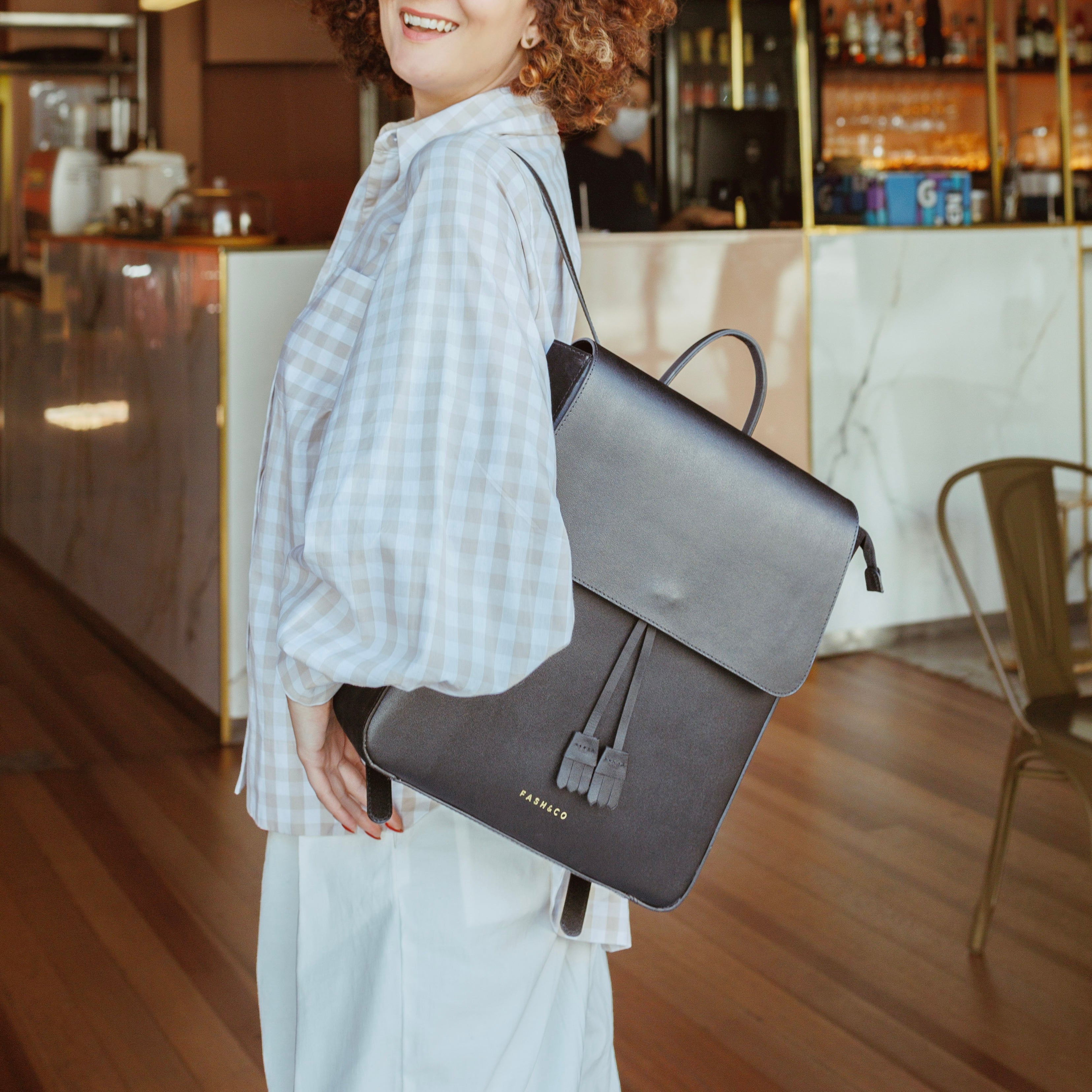Mochila Grande de Couro Manhattan Black