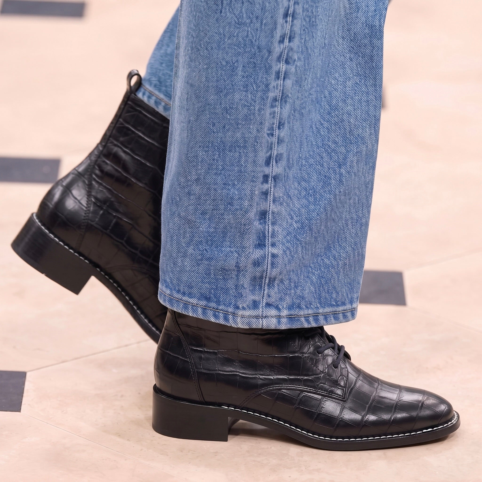 Bota Firenze Croco Black