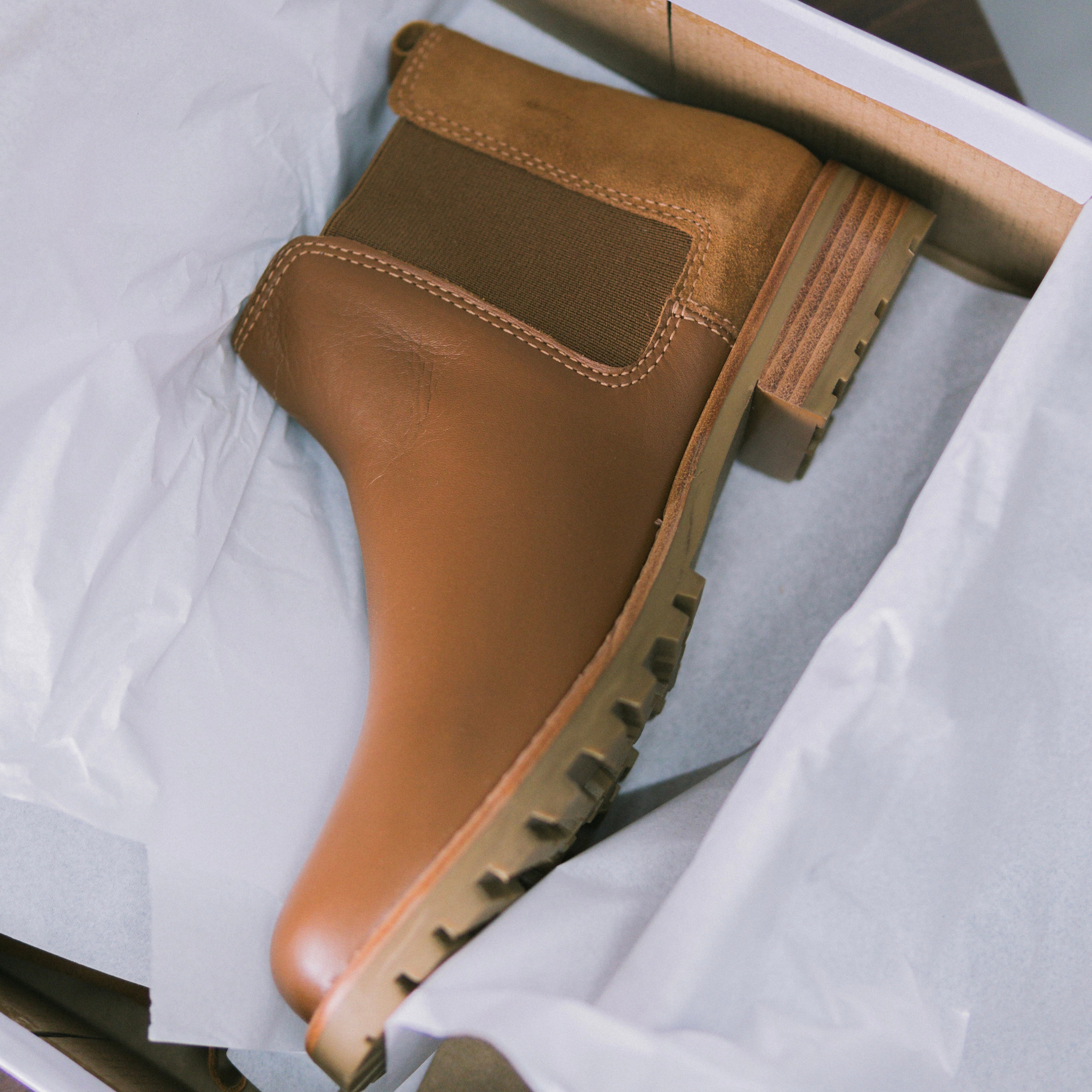 Bota Chelsea Caramel