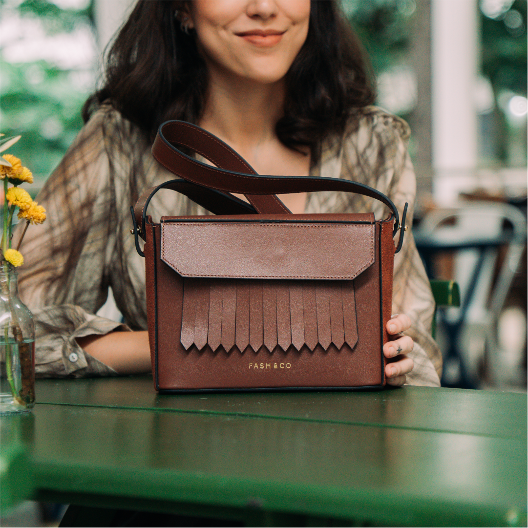 Bolsa de Couro Fringe Coffee