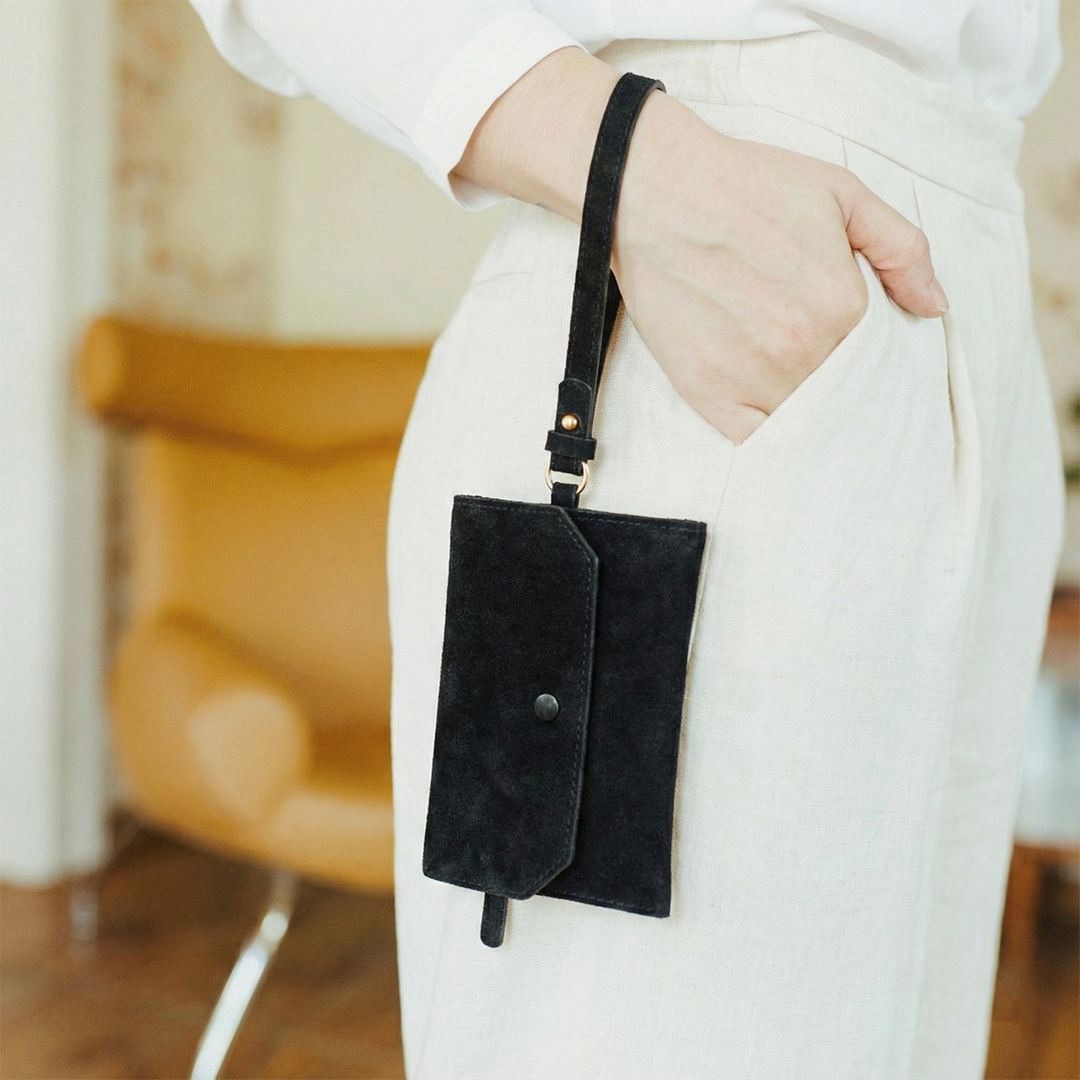 Carteira de Camurça Luck Black